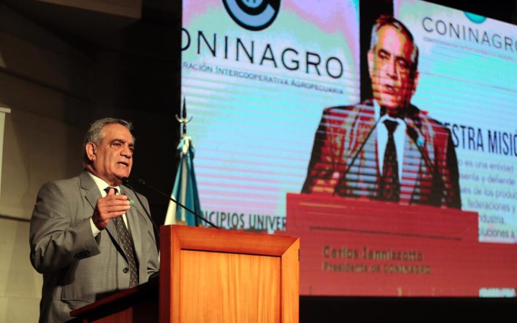 Carlos Iannizzotto presentó la agenda del campo 2020