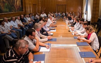 Kicillof Anunció una Ayuda a los Pequeños y Medianos Productores Tamberos