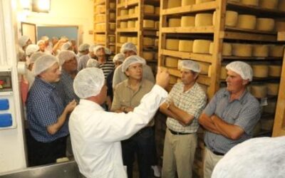El Ing. A. Sammartino visitó la Cooperativa de Arroyo Cabral.