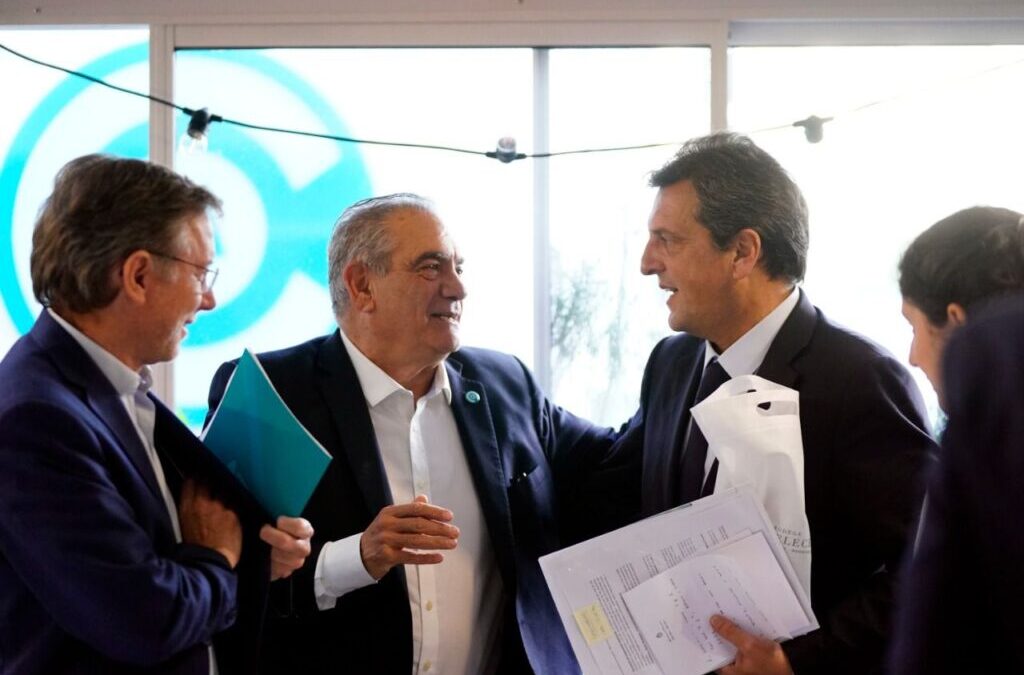 Las autoridades de CONINAGRO se reunieron con el Ministro de Economía Agricultura y Producción de la Nación.   de la Nación.